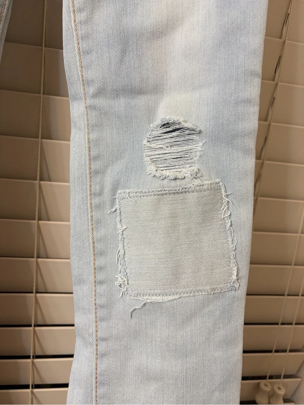 Old Navy Ballerina Jeggings Skinny Jeans Girl’s 16 Light Wash Distressed Denim